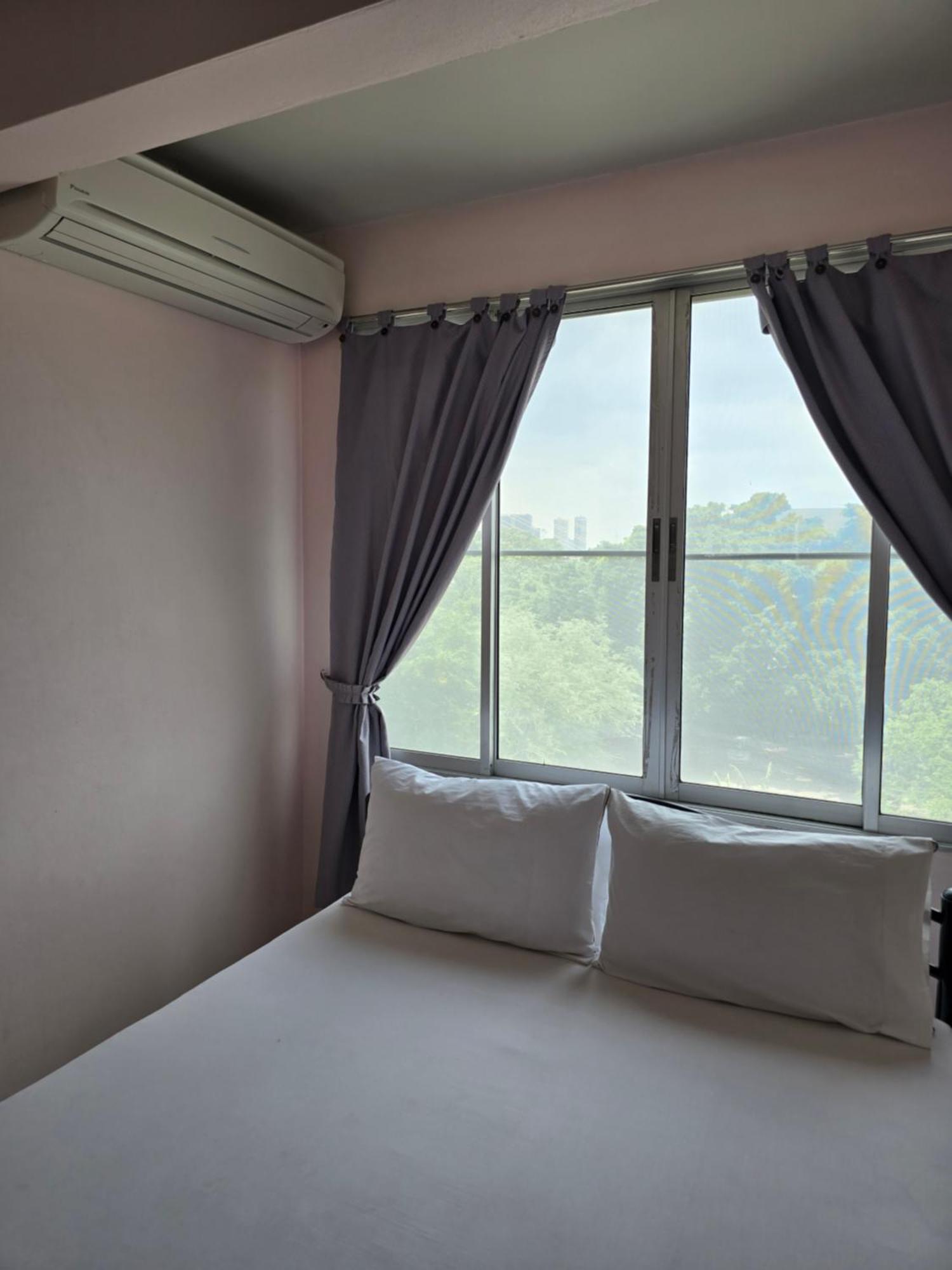 Bella Bella Riverview Bangkok Extérieur photo