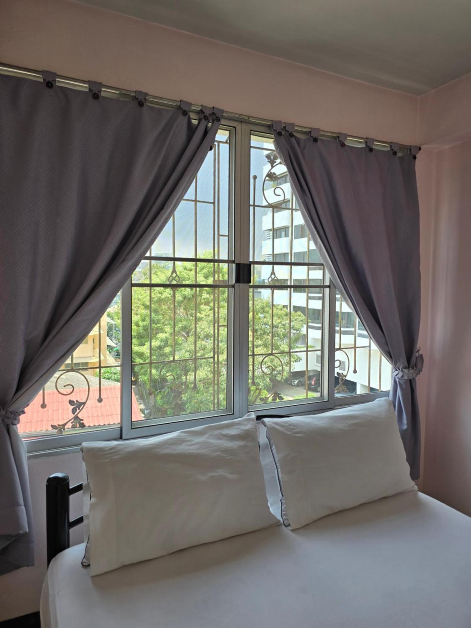 Bella Bella Riverview Bangkok Extérieur photo