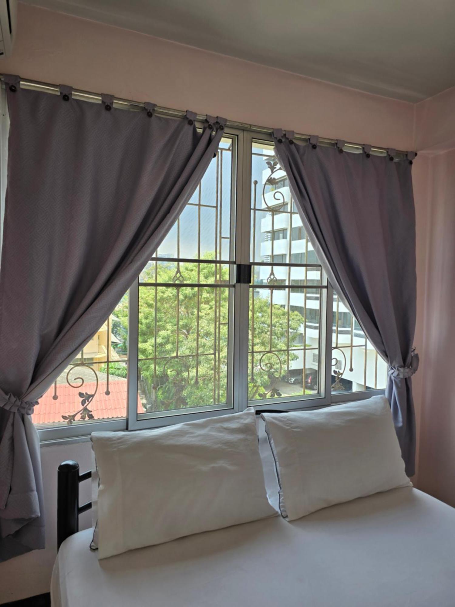Bella Bella Riverview Bangkok Extérieur photo