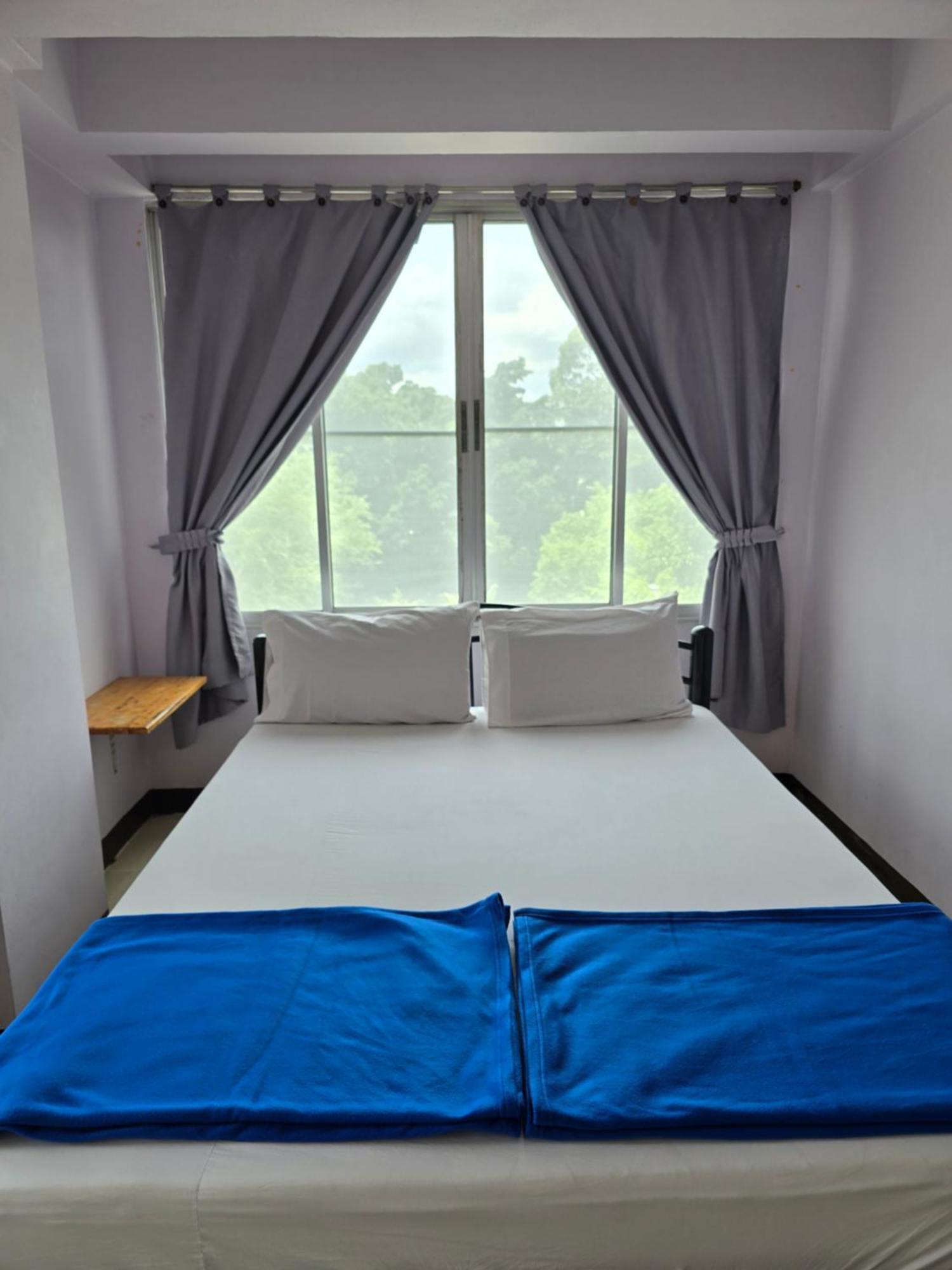 Bella Bella Riverview Bangkok Extérieur photo